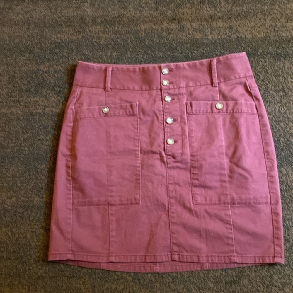 Short Button Up Skirt - Maroon